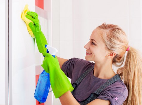 Carpet cleaning staff applying health and safety procedures