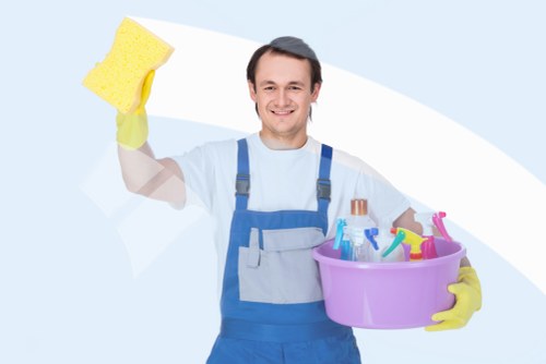 Professional steam carpet cleaning in a Sipson home living room